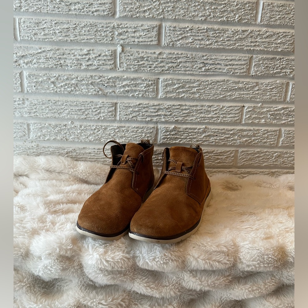 Men’s Ugg Freamon Chukka Treadlite Suede/Leather Ankle Boots - Picture 7 of 7